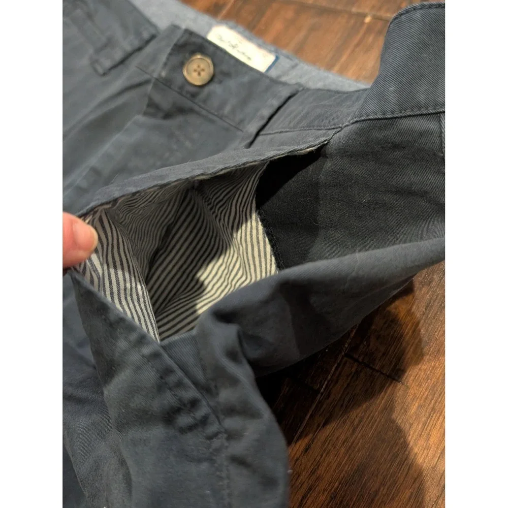 Flag & Anthem Shorts Womens 36 Navy Blue Casual‎ Chino Cuffed Cotton Dry Goods - Picture 4 of 10